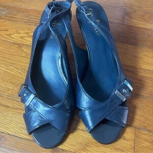 Cole Haan Black Leather Slingback Sandals size 8